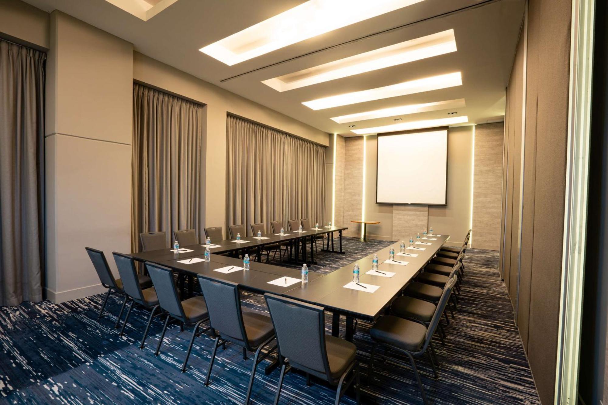 Hilton Garden Inn Mexico City Santa Fe מראה חיצוני תמונה