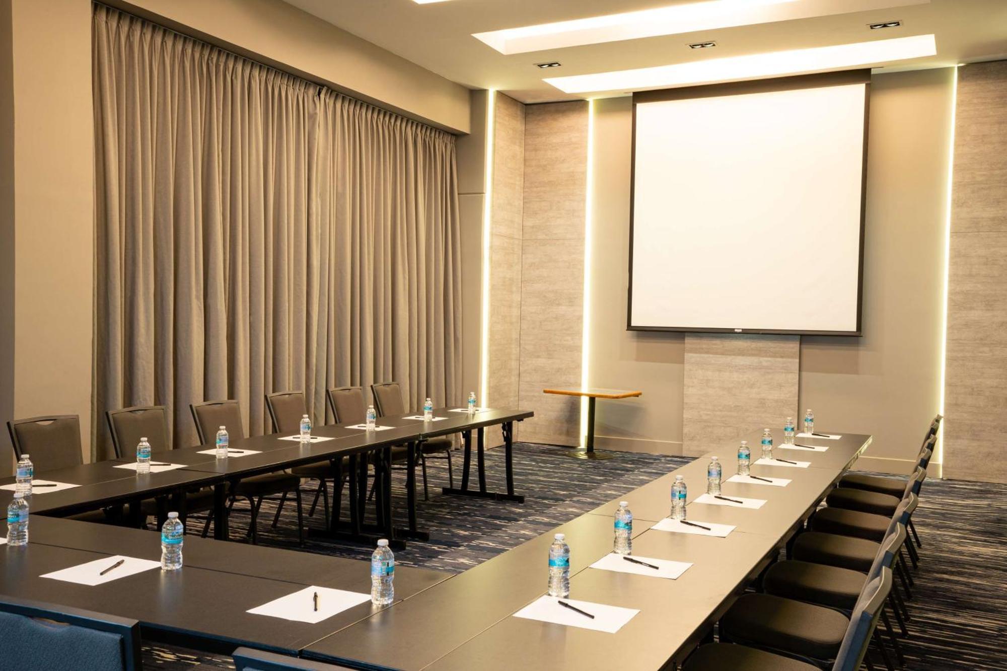 Hilton Garden Inn Mexico City Santa Fe מראה חיצוני תמונה