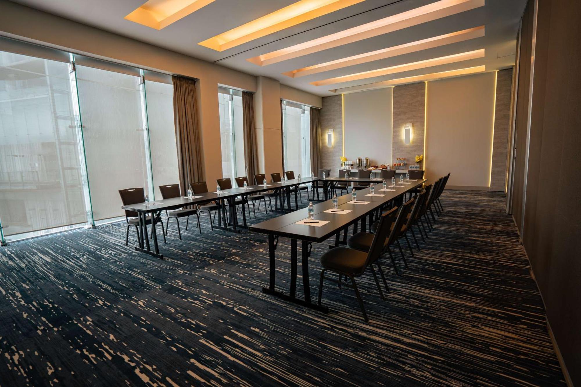 Hilton Garden Inn Mexico City Santa Fe מראה חיצוני תמונה