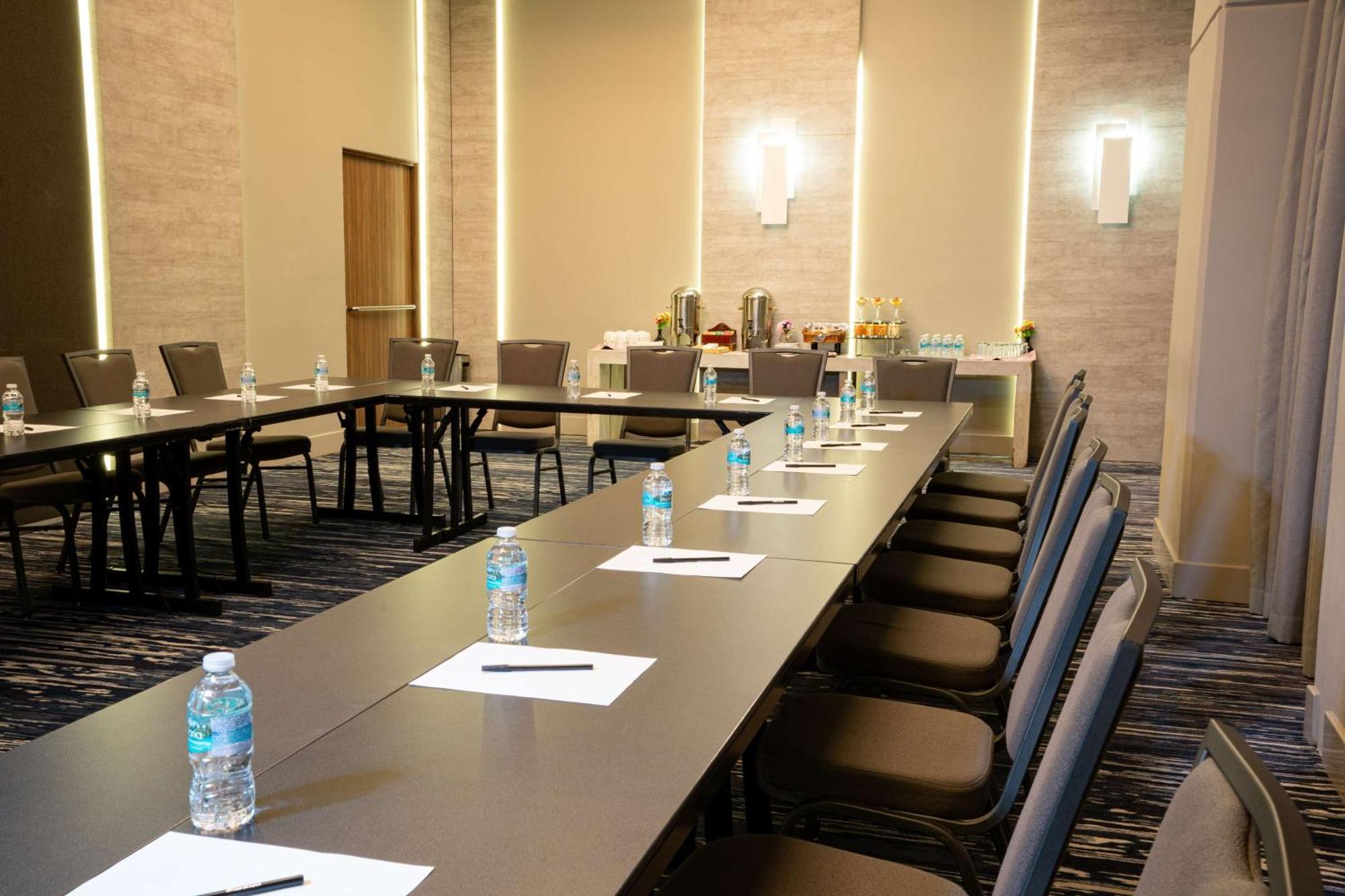 Hilton Garden Inn Mexico City Santa Fe מראה חיצוני תמונה